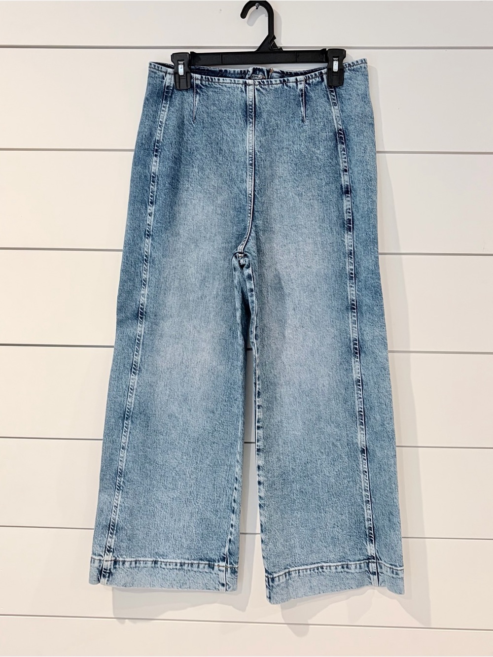 Pilcro Anthropologie Wide Leg Jeans Y2K Coastal Cowgirl Denim 29 Model-Off-Duty